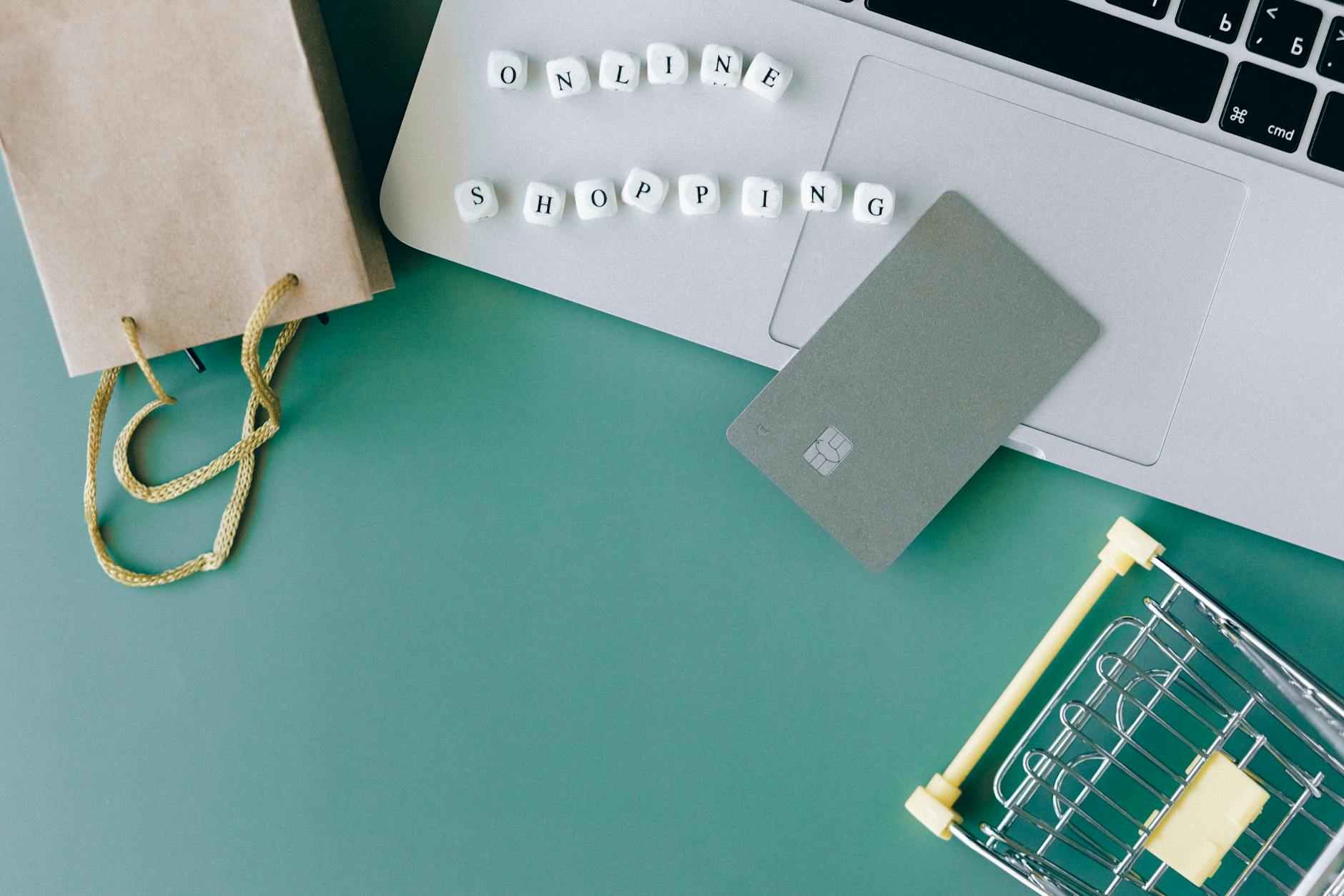 E-Commerce Development in the UK: Shopify & WooCommerce Solutions for Growing SMBs (2026)