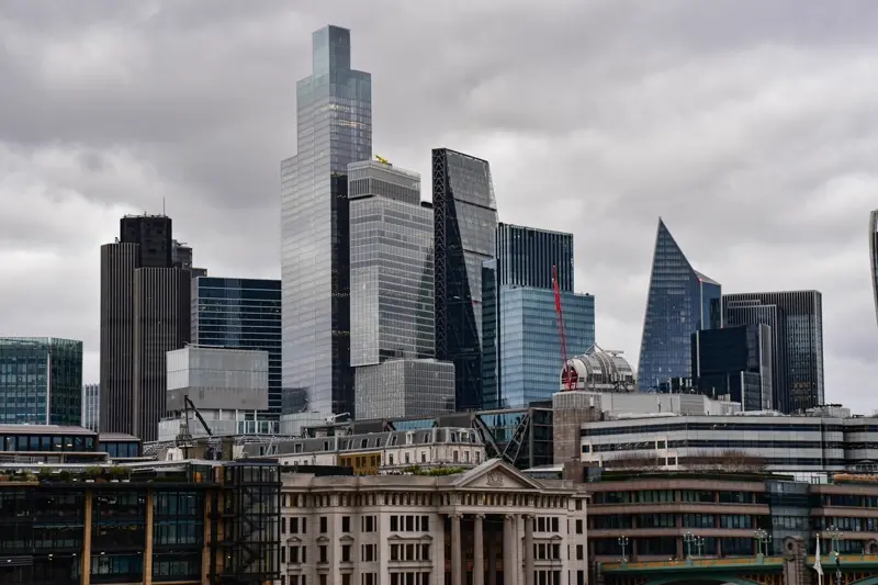 Top Web Design Agencies in London 2026: AI-Native vs Traditional (SMB Buyer's Guide)
