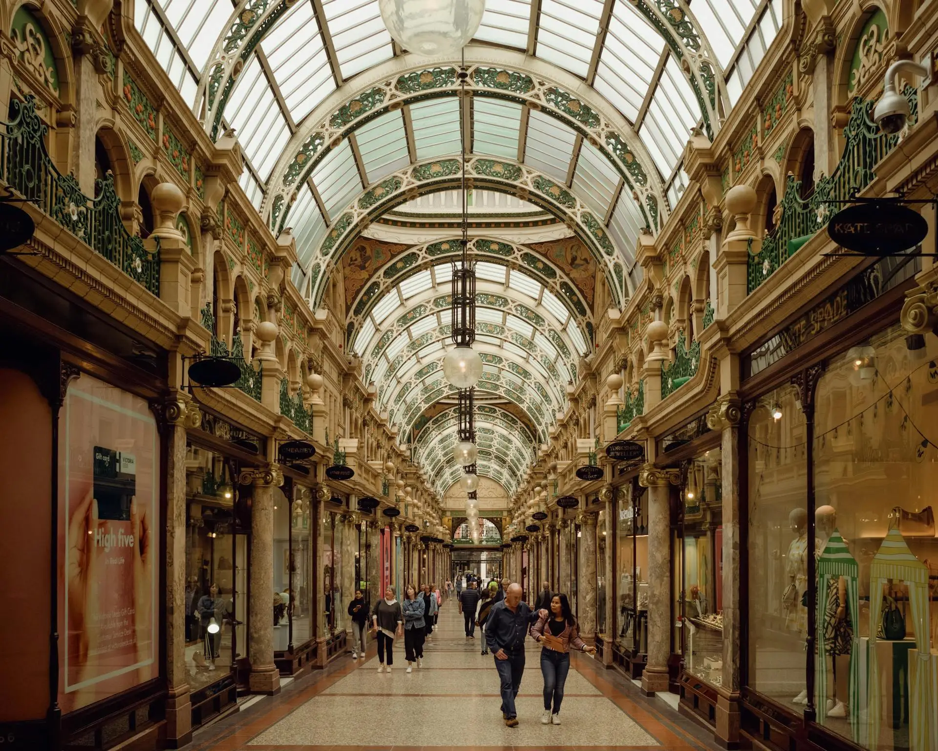 Leeds Victoria Quarter shopping arcade